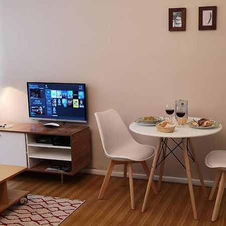 2 ambientes en Almagro en Av Corrientes para 2 personas Apartment Buenos Aires Bagian luar foto