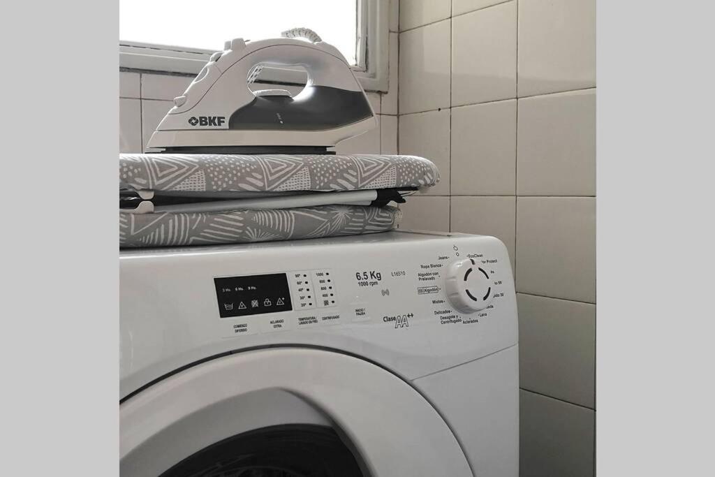 2 ambientes en Almagro en Av Corrientes para 2 personas Apartment Buenos Aires Bagian luar foto