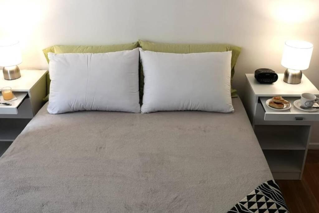 2 ambientes en Almagro en Av Corrientes para 2 personas Apartment Buenos Aires Bagian luar foto